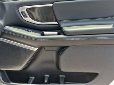 2027 Ford Expedition Platinum