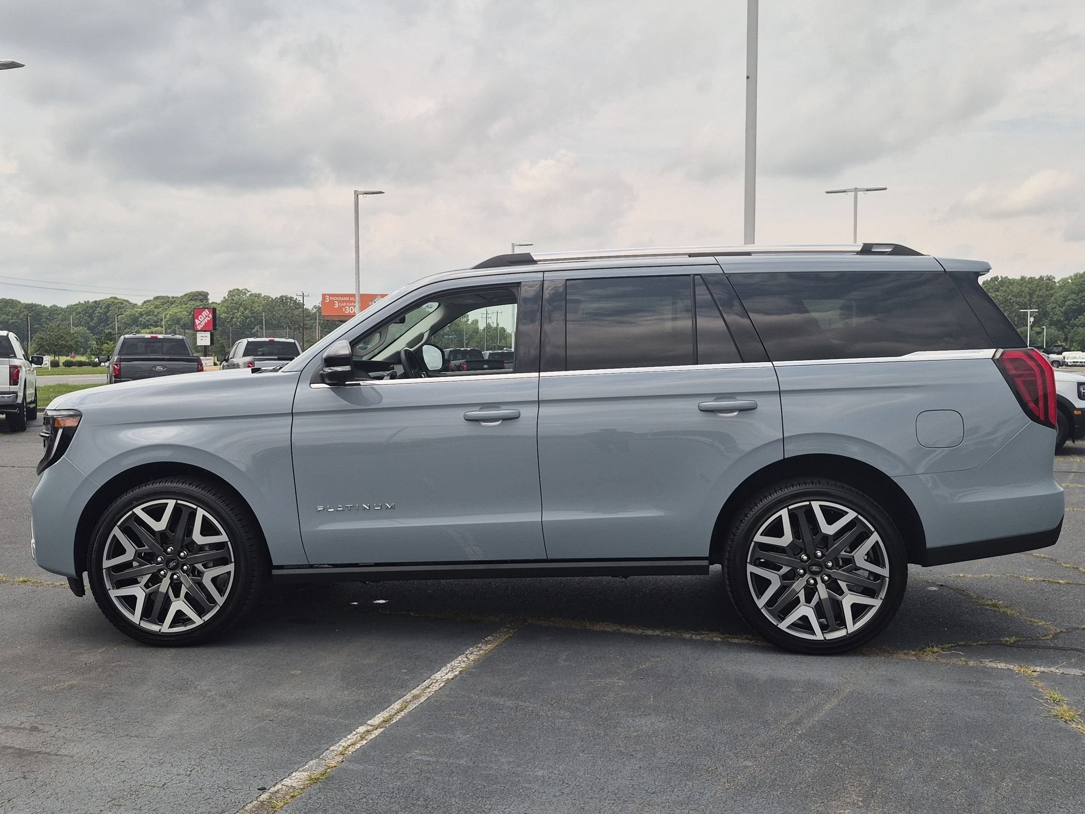 2026 Ford Expedition Platinum