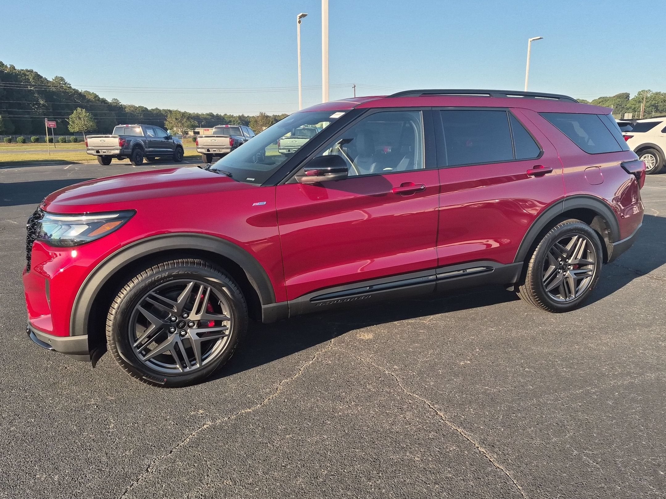 2027 Ford Explorer ST-Line