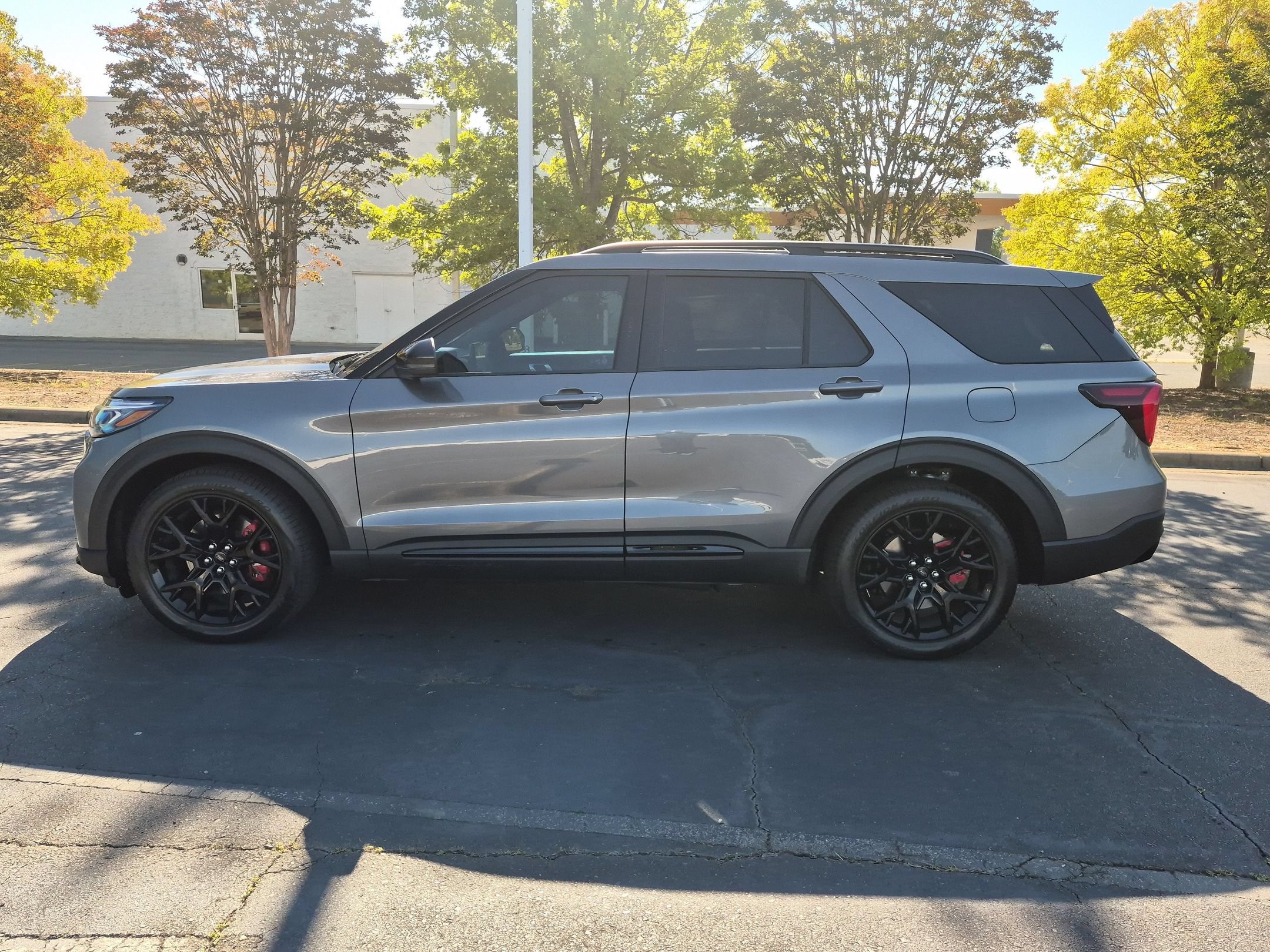 2027 Ford Explorer ST