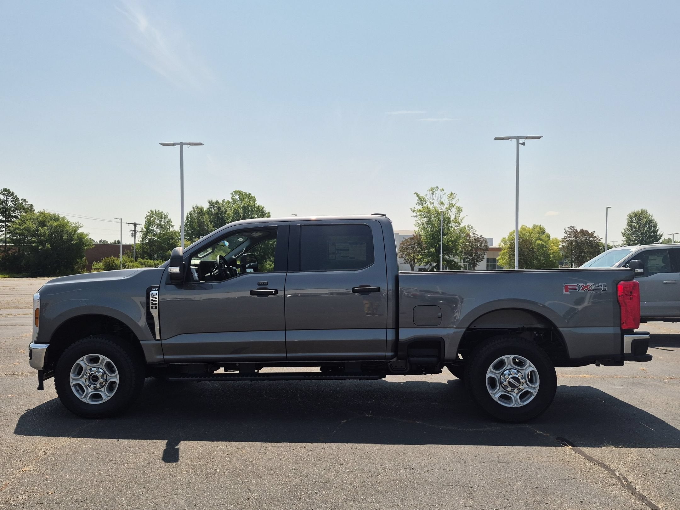 2026 Ford Super Duty F-250 SRW XLT