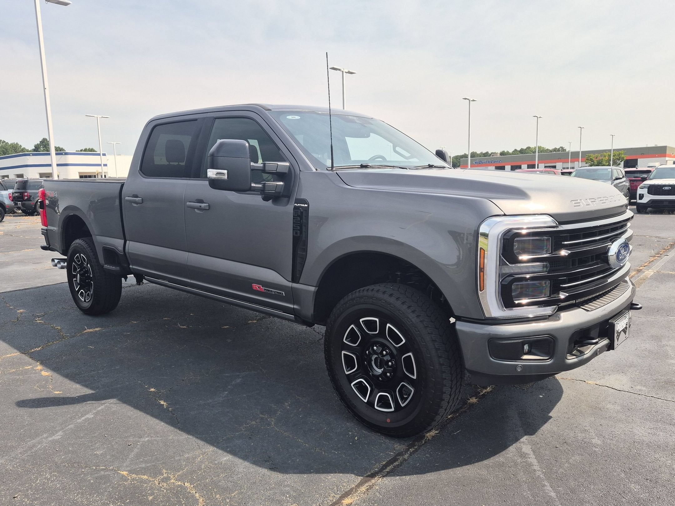 2026 Ford Super Duty F-250 SRW Platinum