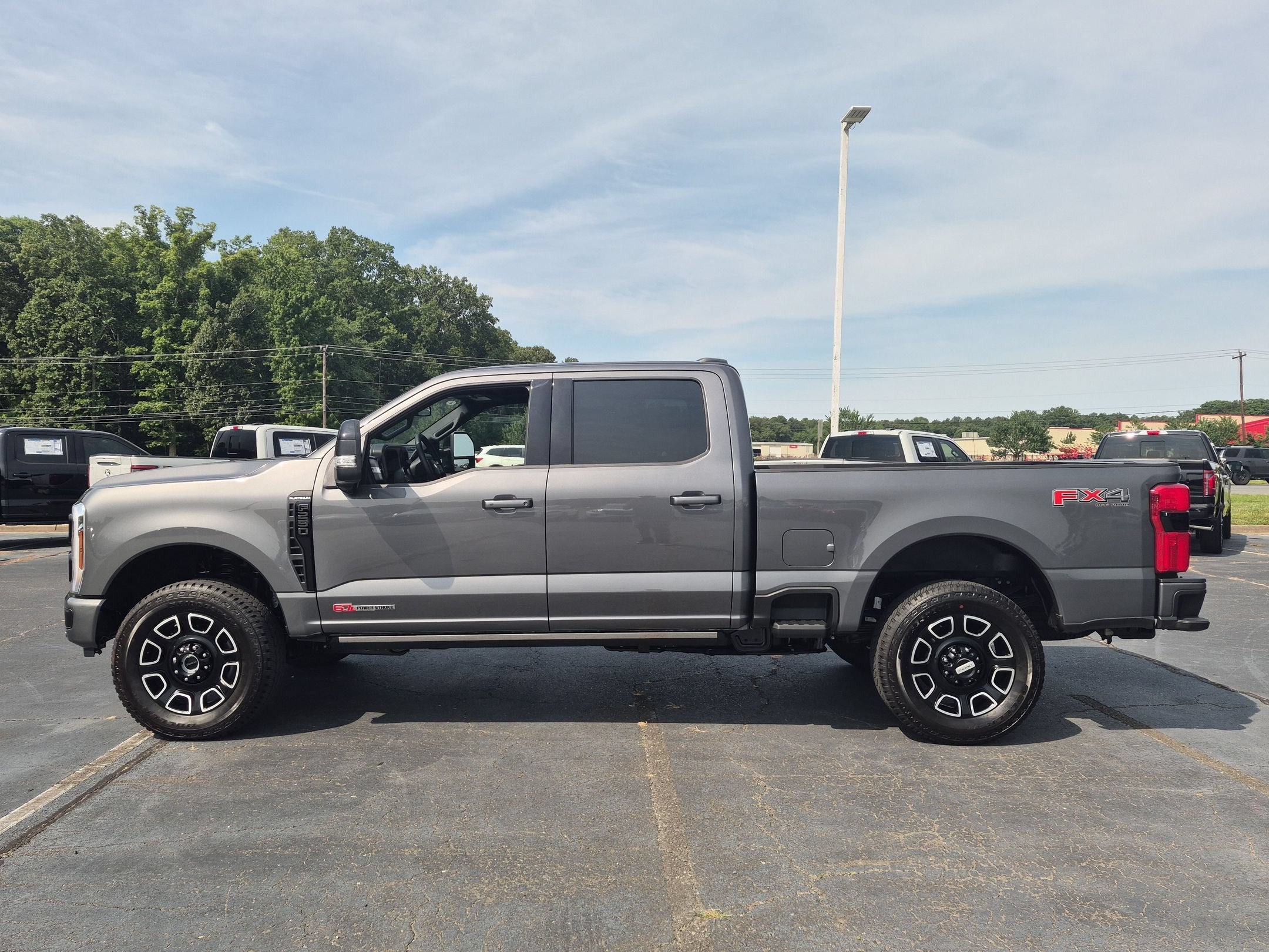 2026 Ford Super Duty F-250 SRW Platinum
