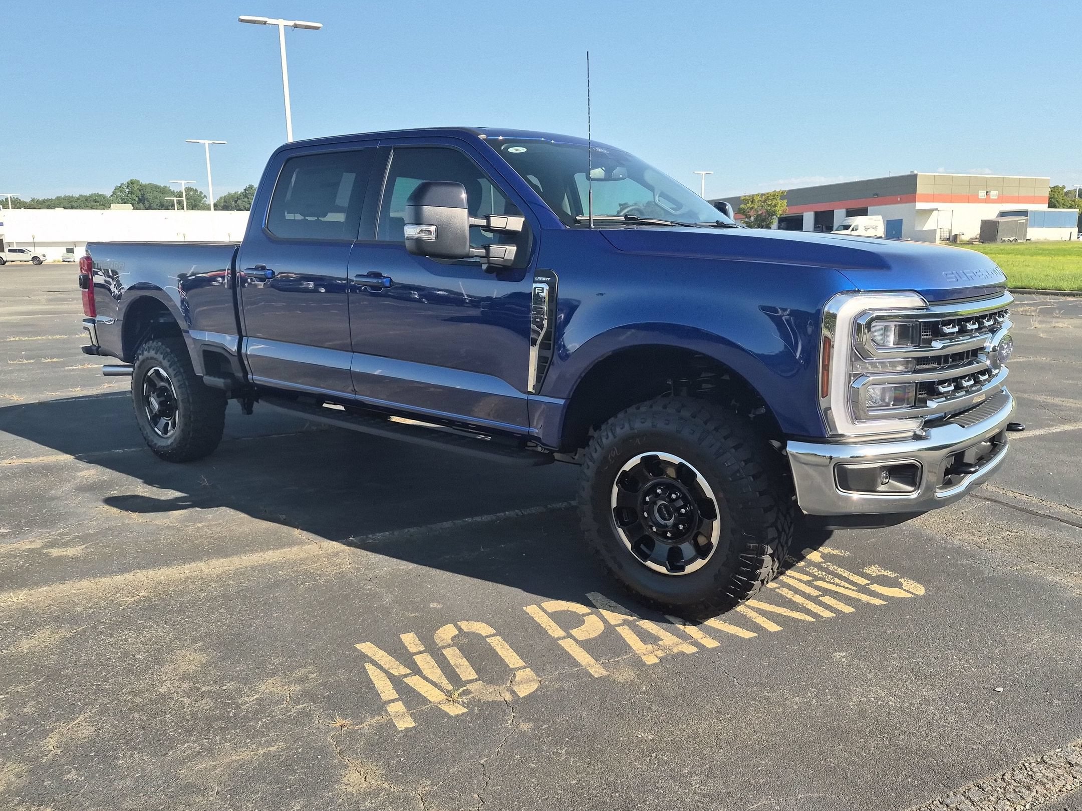 2026 Ford Super Duty F-250 SRW LARIAT
