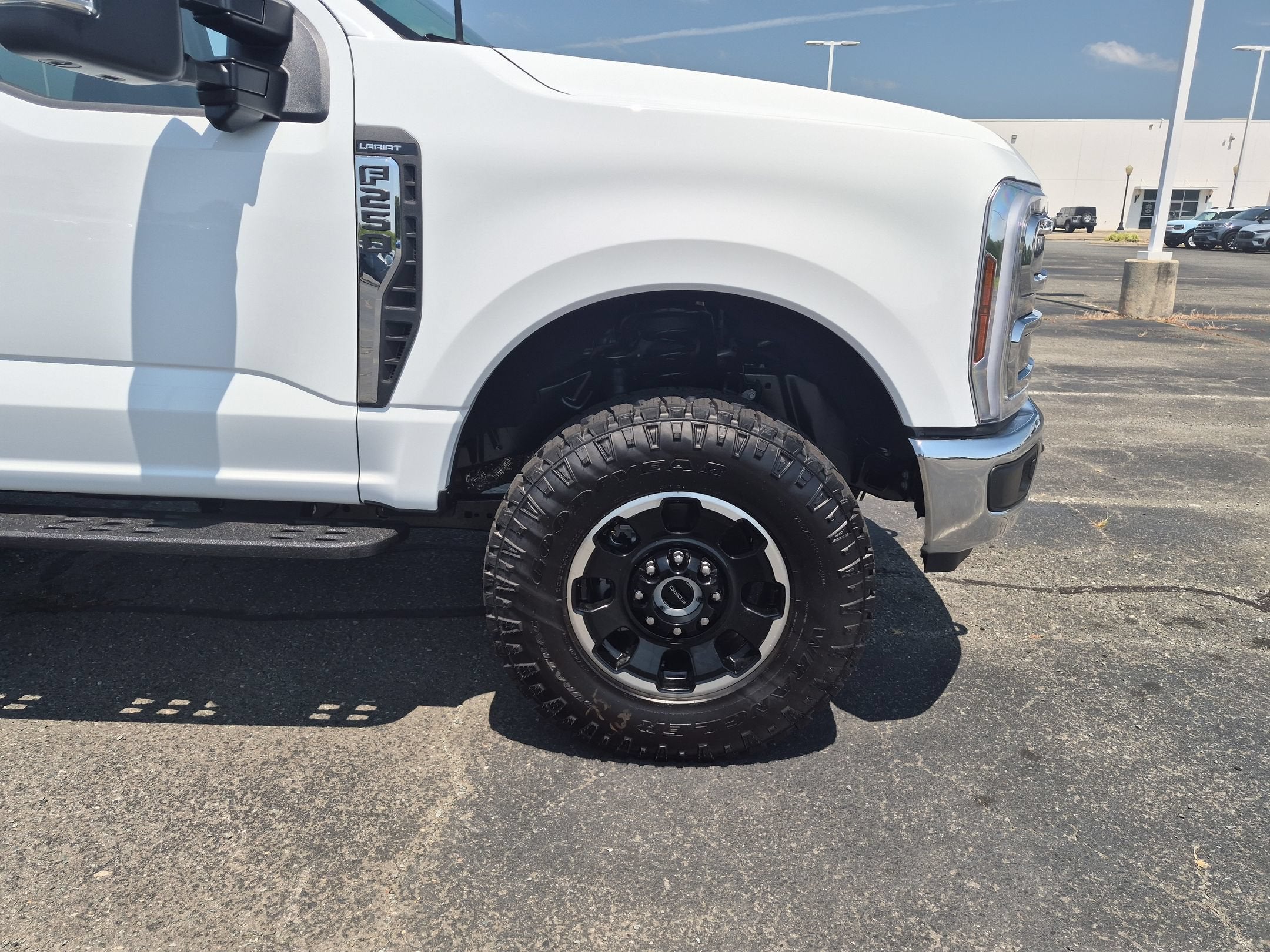2026 Ford Super Duty F-250 SRW LARIAT