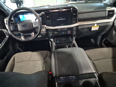 2027 Ford Super Duty F-250 SRW XLT
