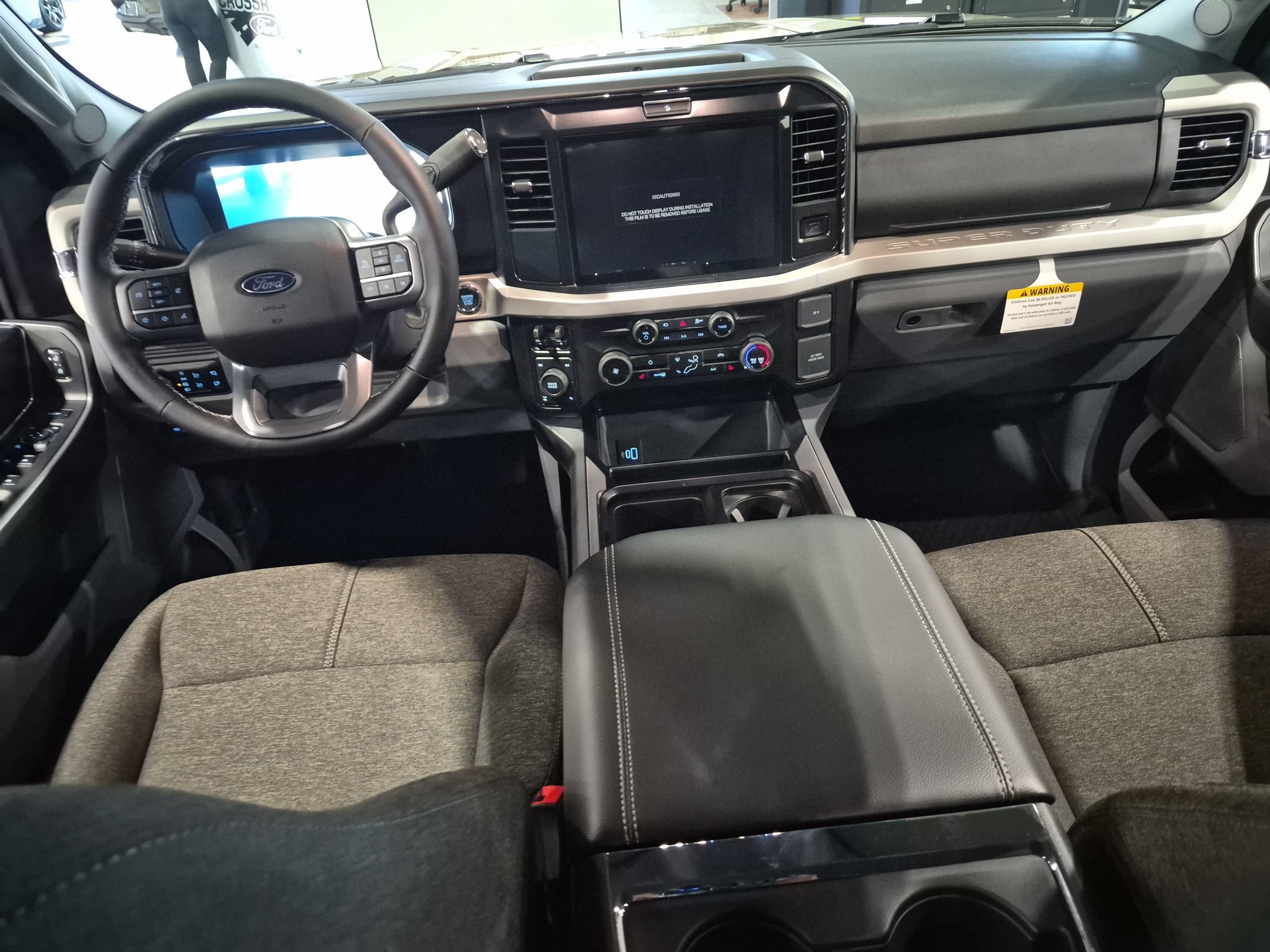 2027 Ford Super Duty F-250 SRW XLT