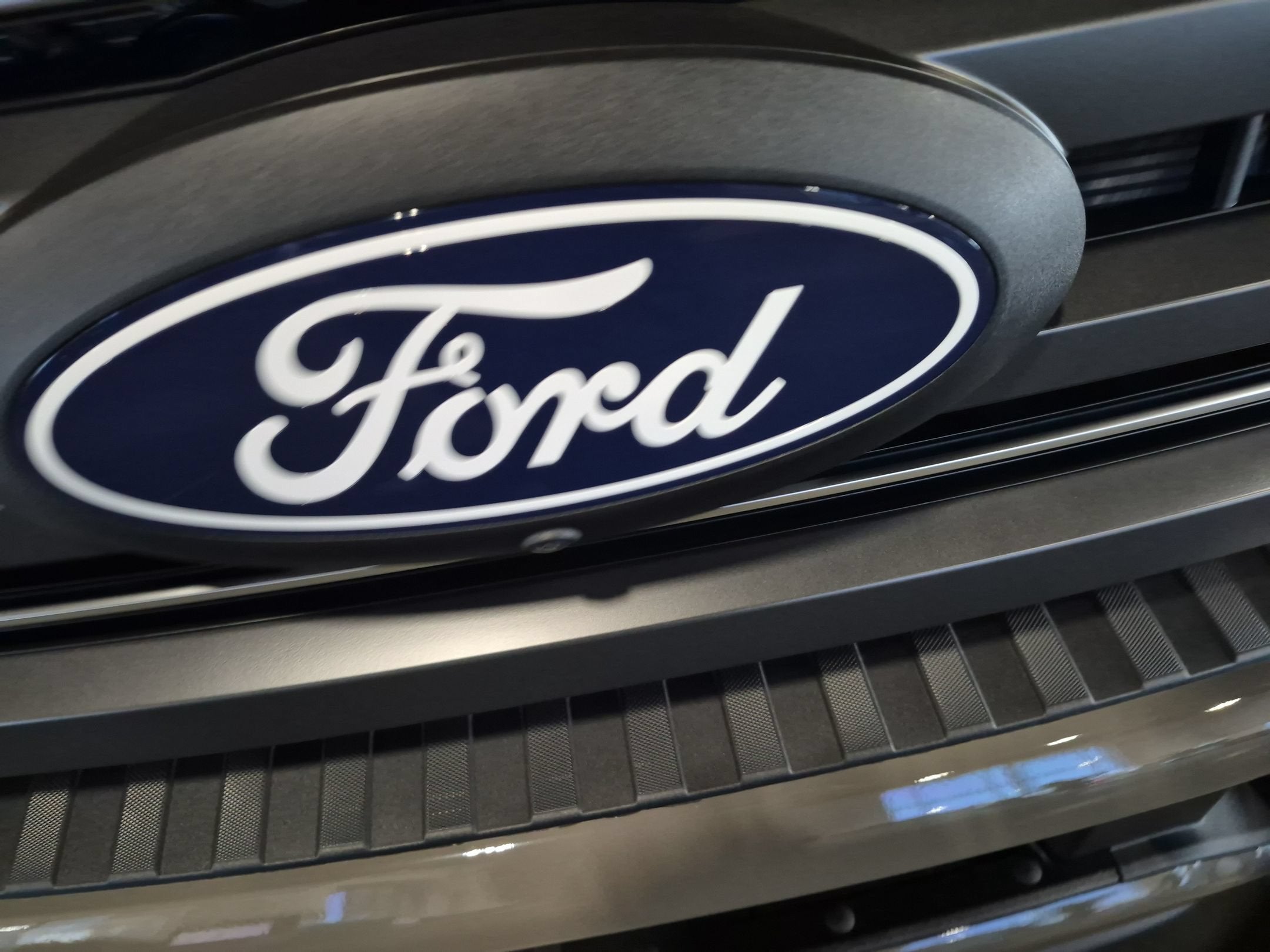 2027 Ford Super Duty F-250 SRW XLT