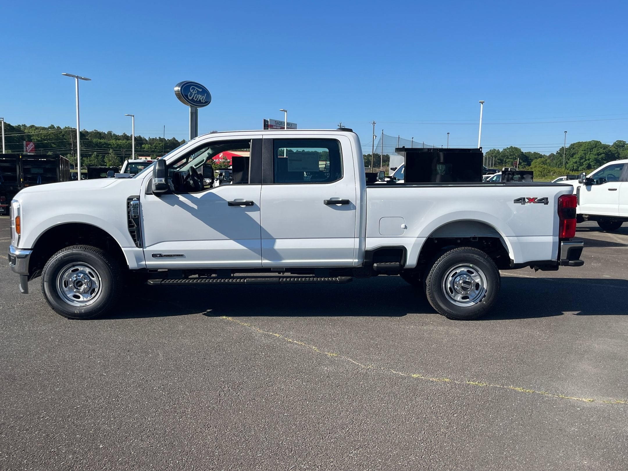 2026 Ford Super Duty F-250 SRW XL