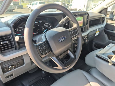 2027 Ford Super Duty F-350 SRW XL