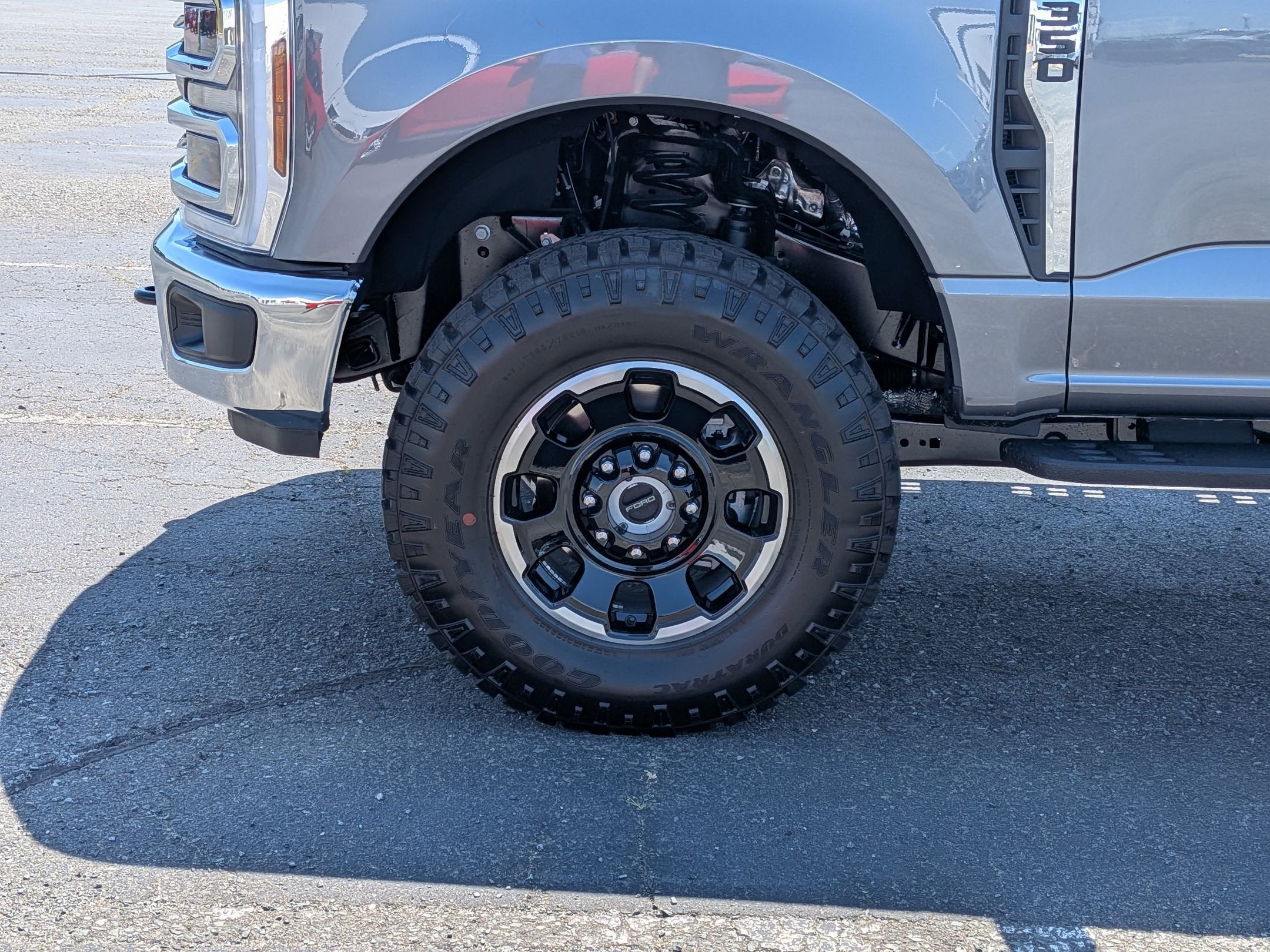 2026 Ford Super Duty F-350 SRW XLT