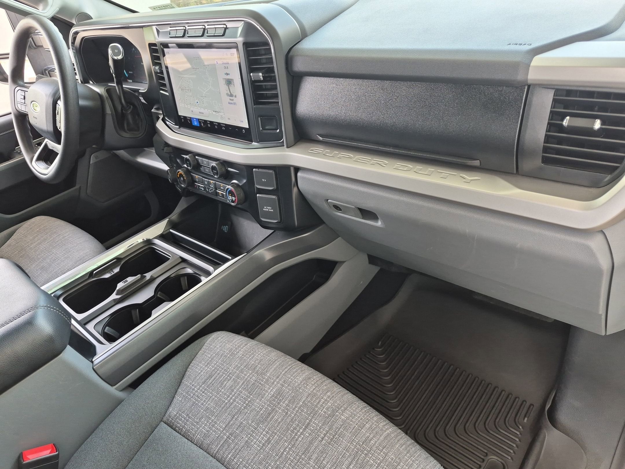 2024 Ford Super Duty F-350 SRW XLT