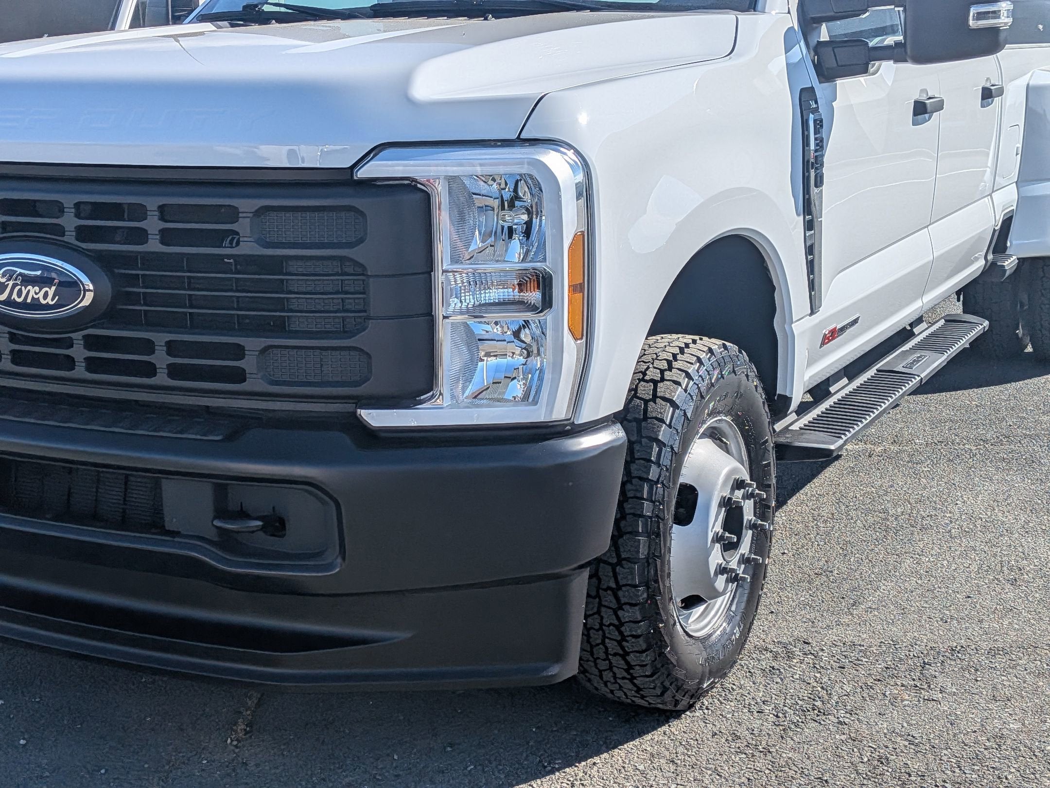2024 Ford Super Duty F-350 DRW XL