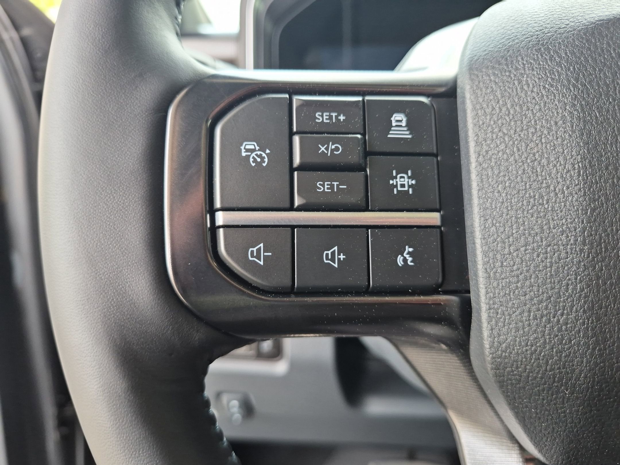 2026 Ford Super Duty F-350 DRW Platinum