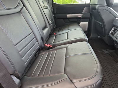 2026 Ford Super Duty F-350 DRW Platinum