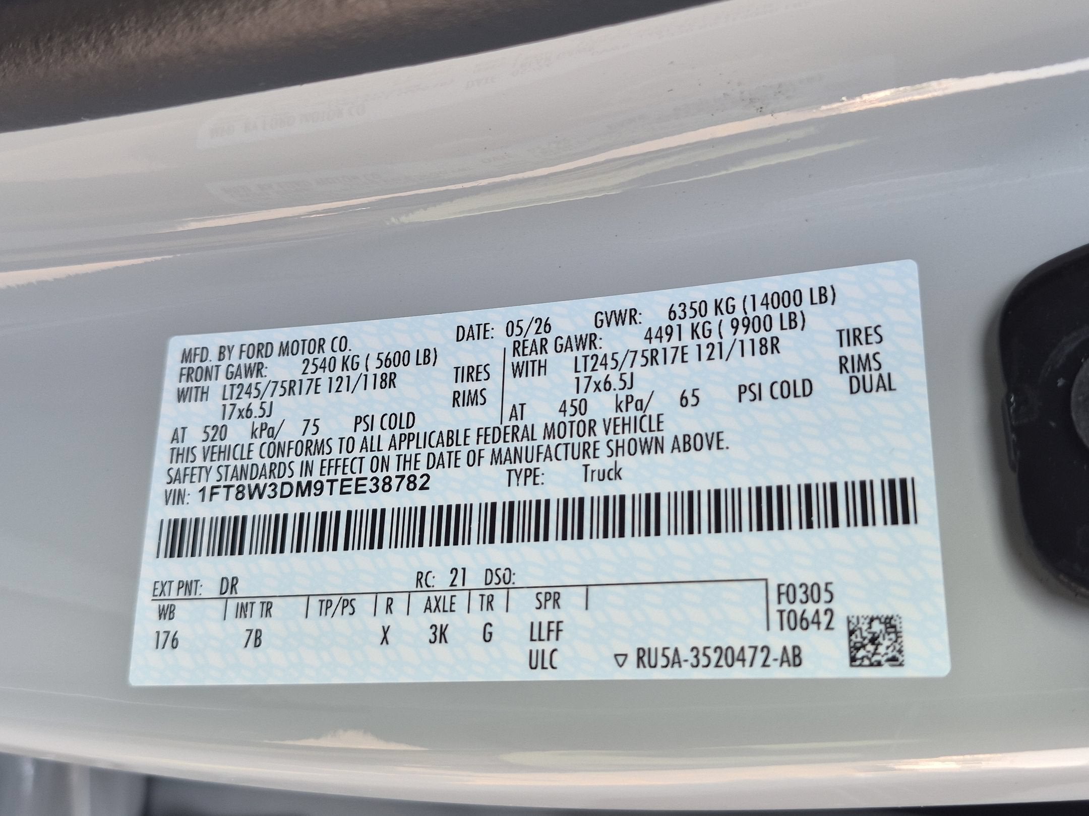 2026 Ford Super Duty F-350 DRW Platinum