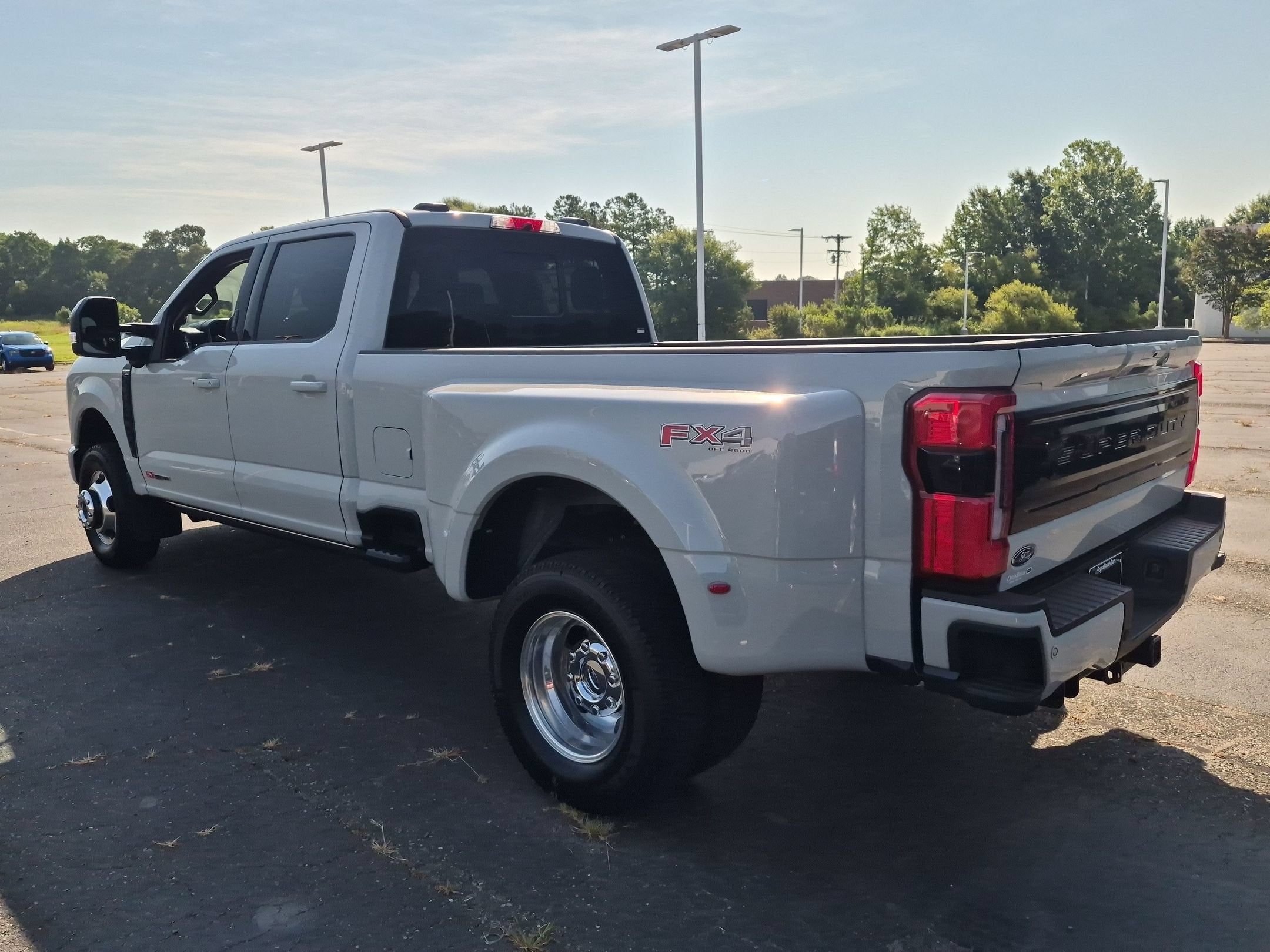 2026 Ford Super Duty F-350 DRW Platinum