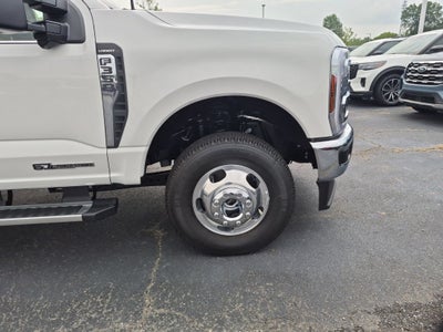 2026 Ford Super Duty F-350 DRW LARIAT