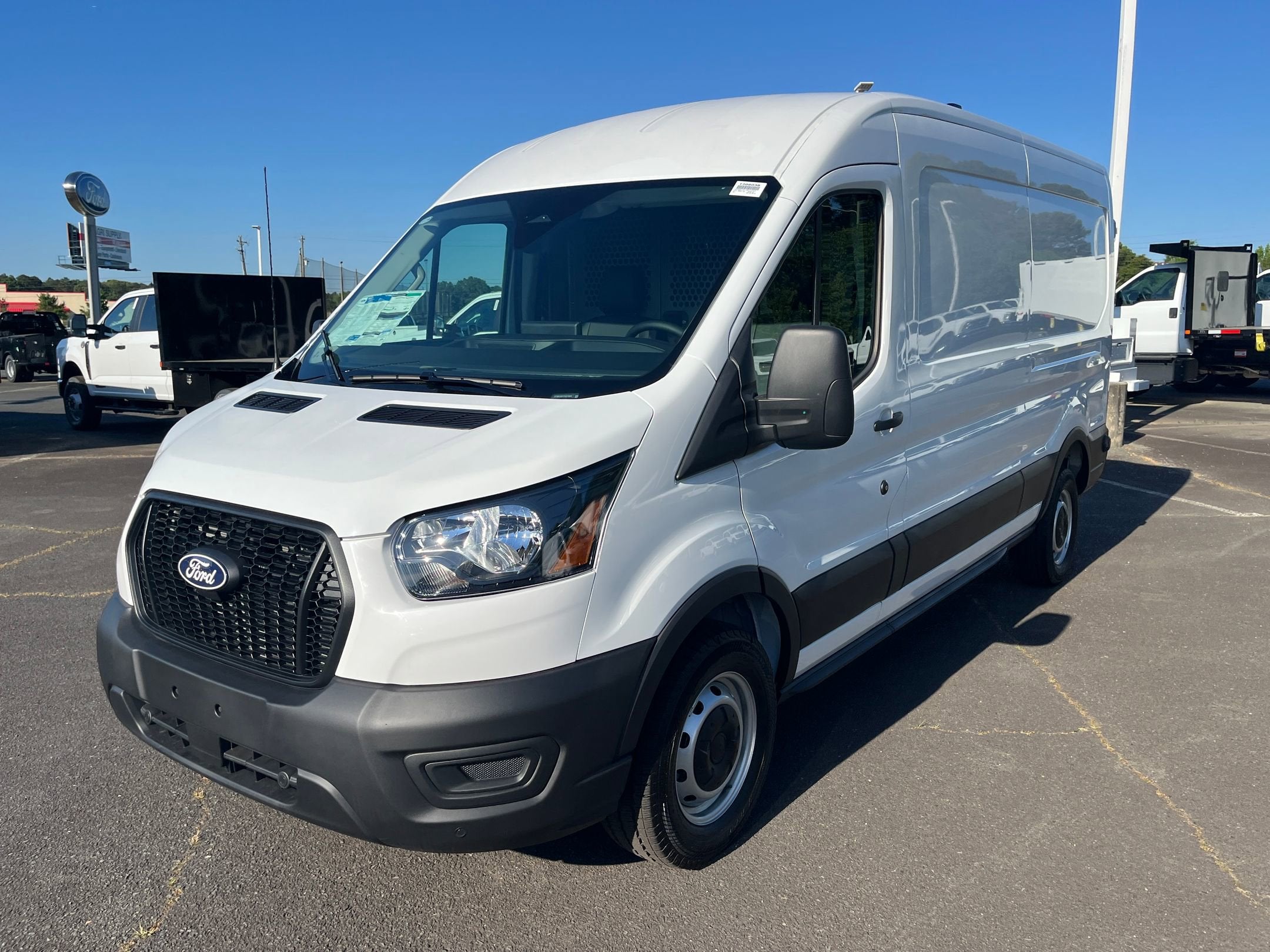 2026 Ford Transit Cargo Van Base
