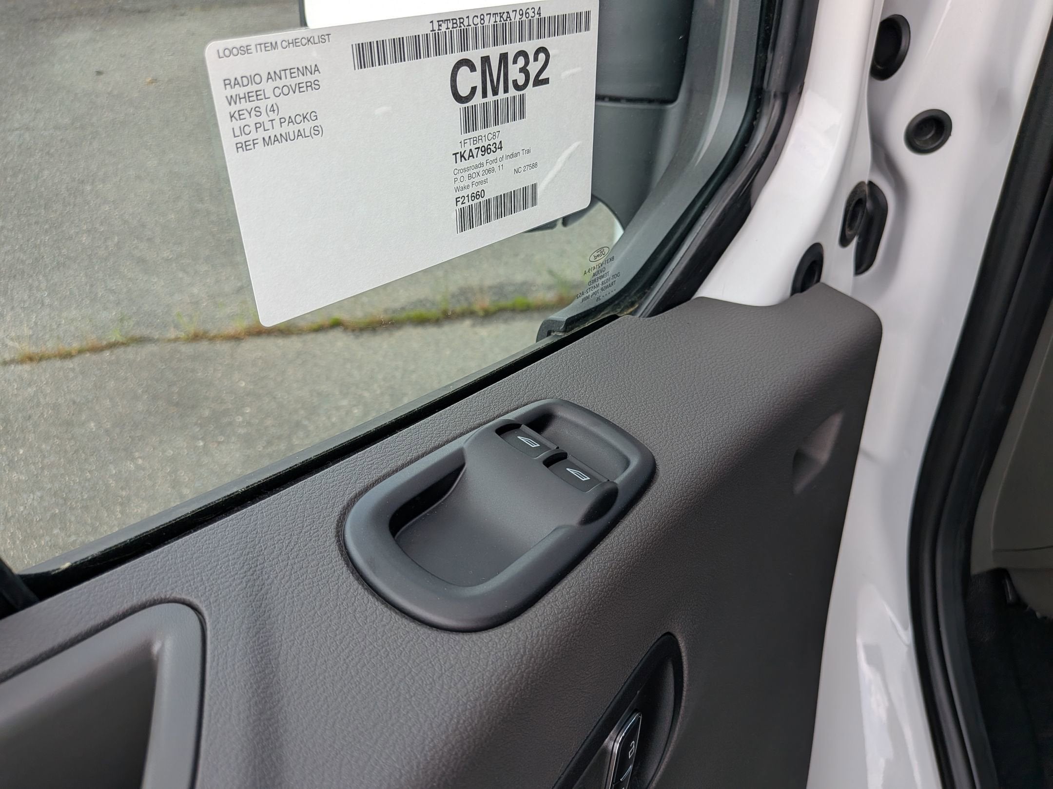 2026 Ford Transit Cargo Van Base