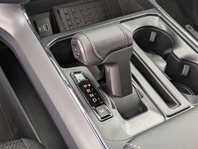 2026 Ford F-150 XLT - 6" lift custom wheels,Leather