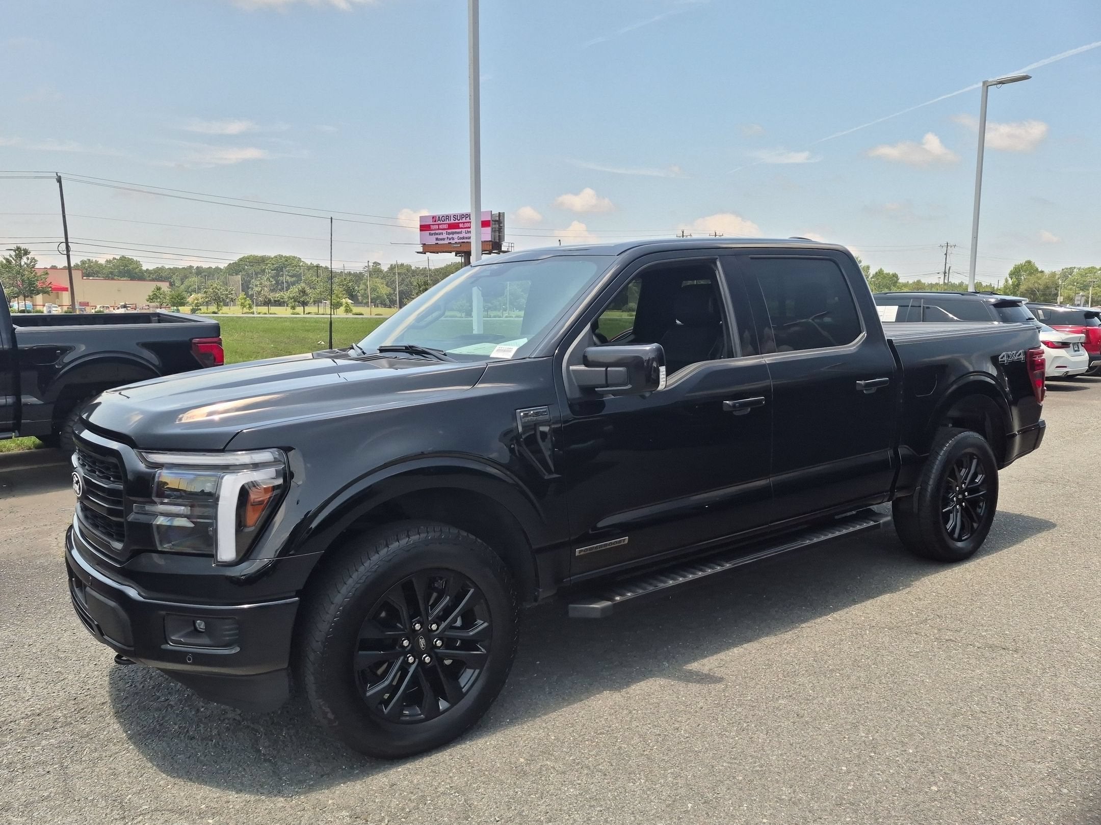 2025 Ford F-150 LARIAT