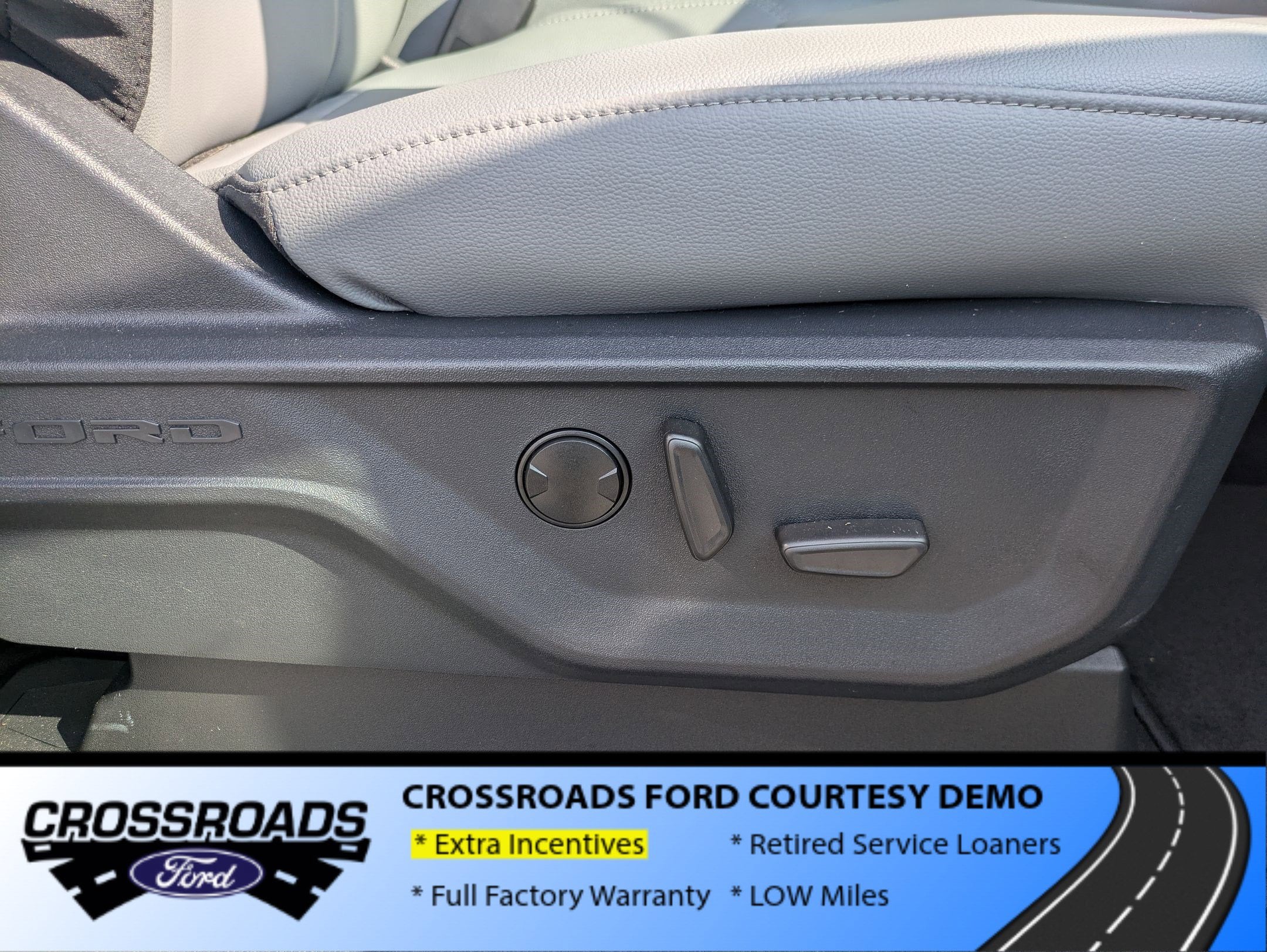 2025 Ford F-150 Lightning Flash - Crossroads Courtesy Demo