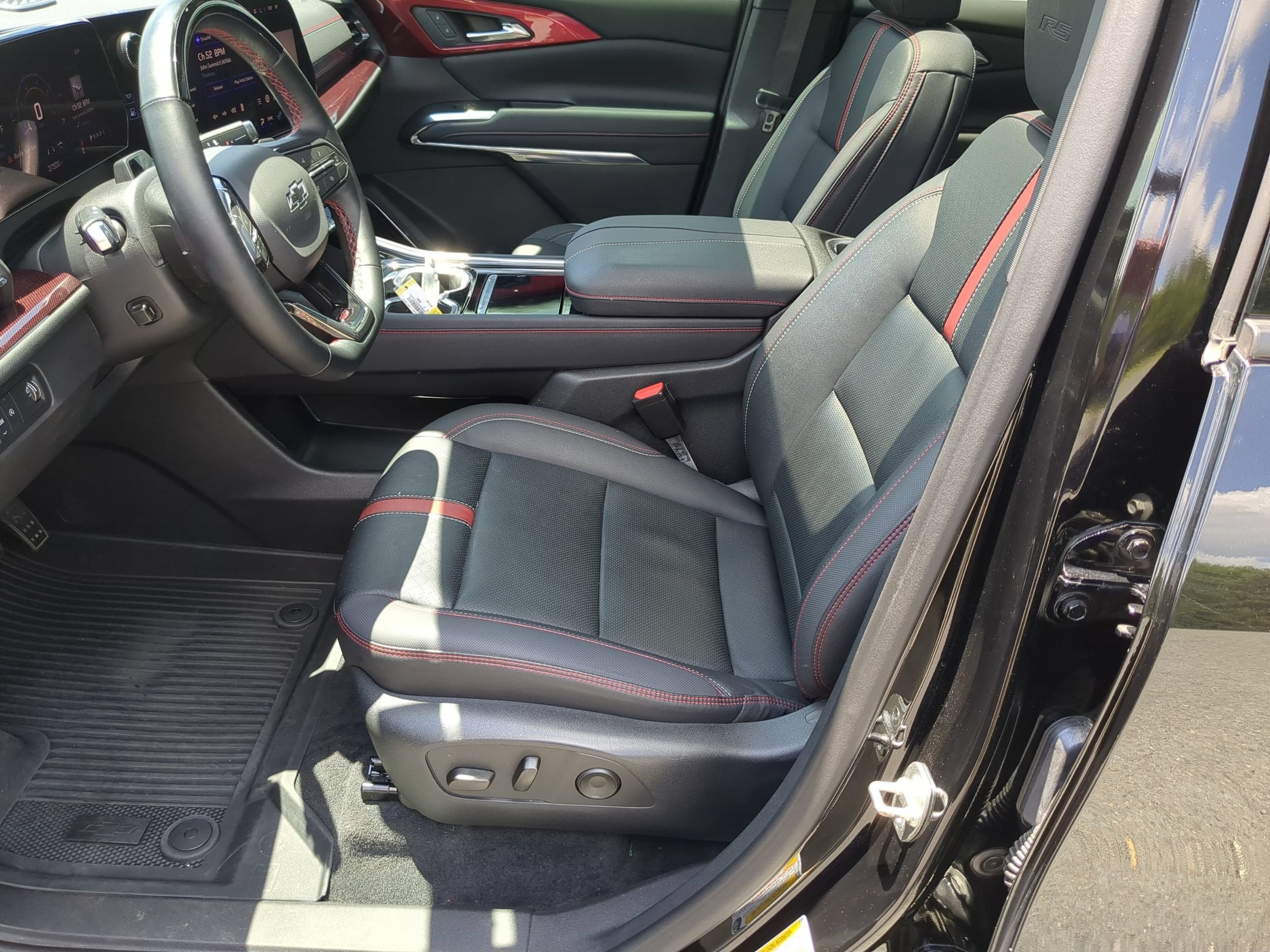 2024 Chevrolet Traverse FWD RS
