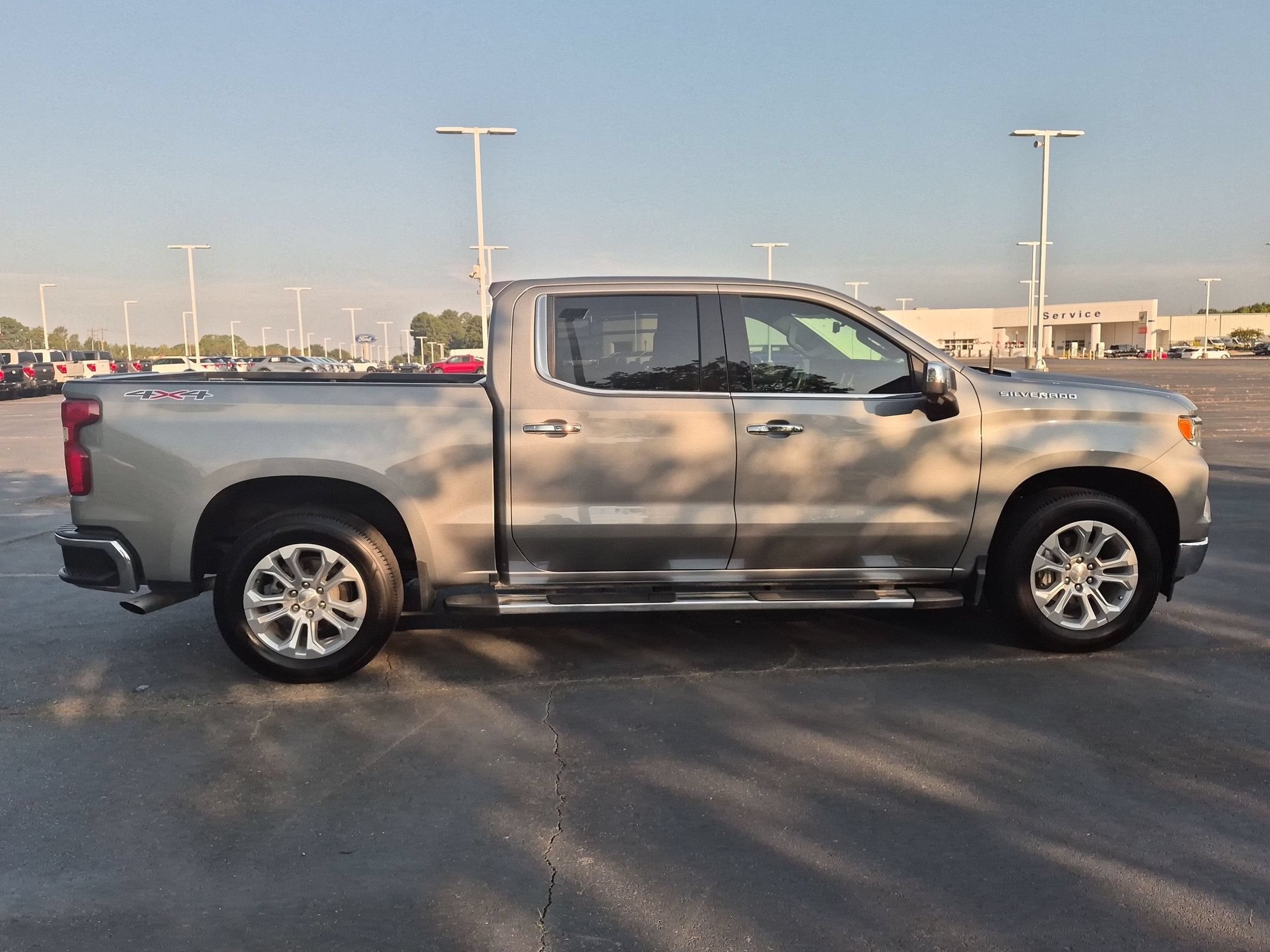 2024 Chevrolet Silverado 1500 LTZ