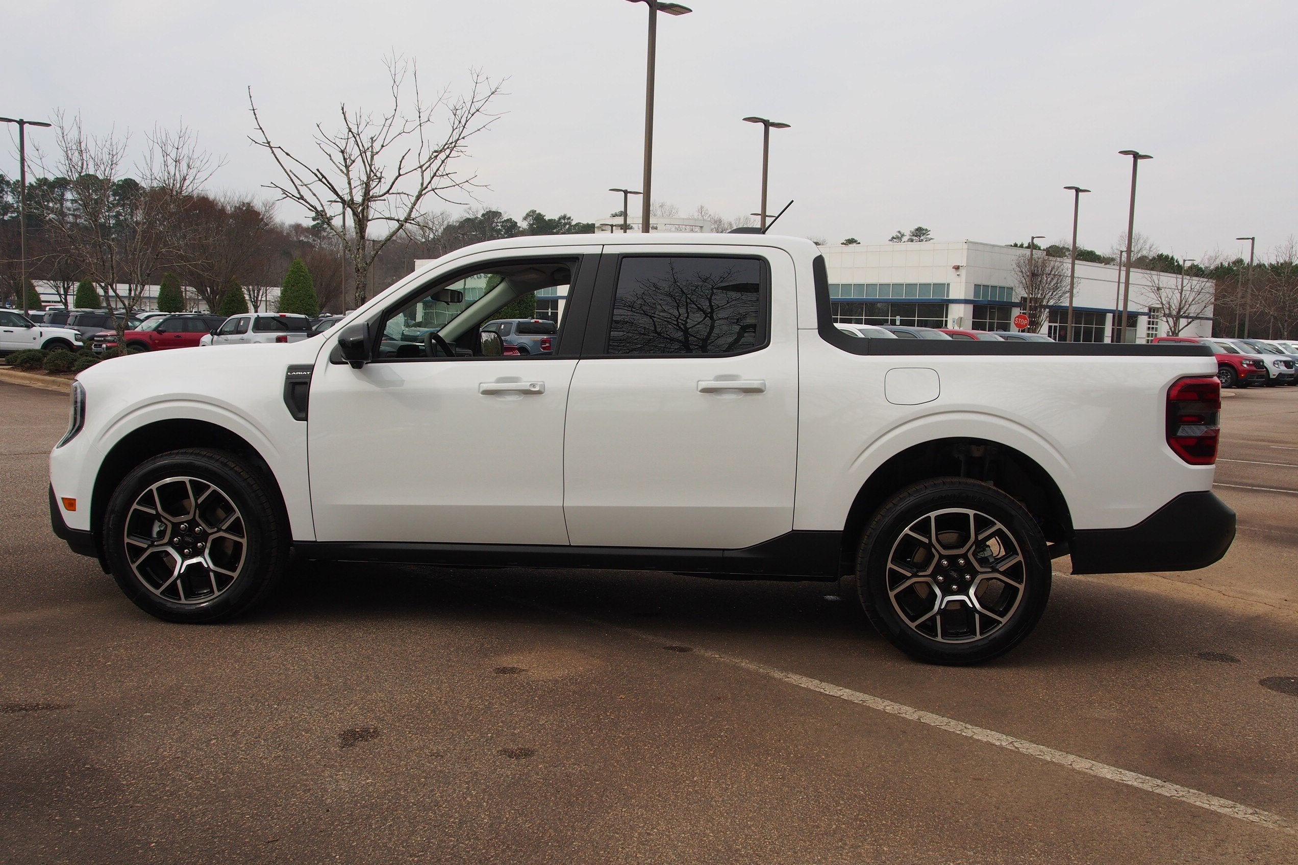 2026 Ford Maverick LARIAT