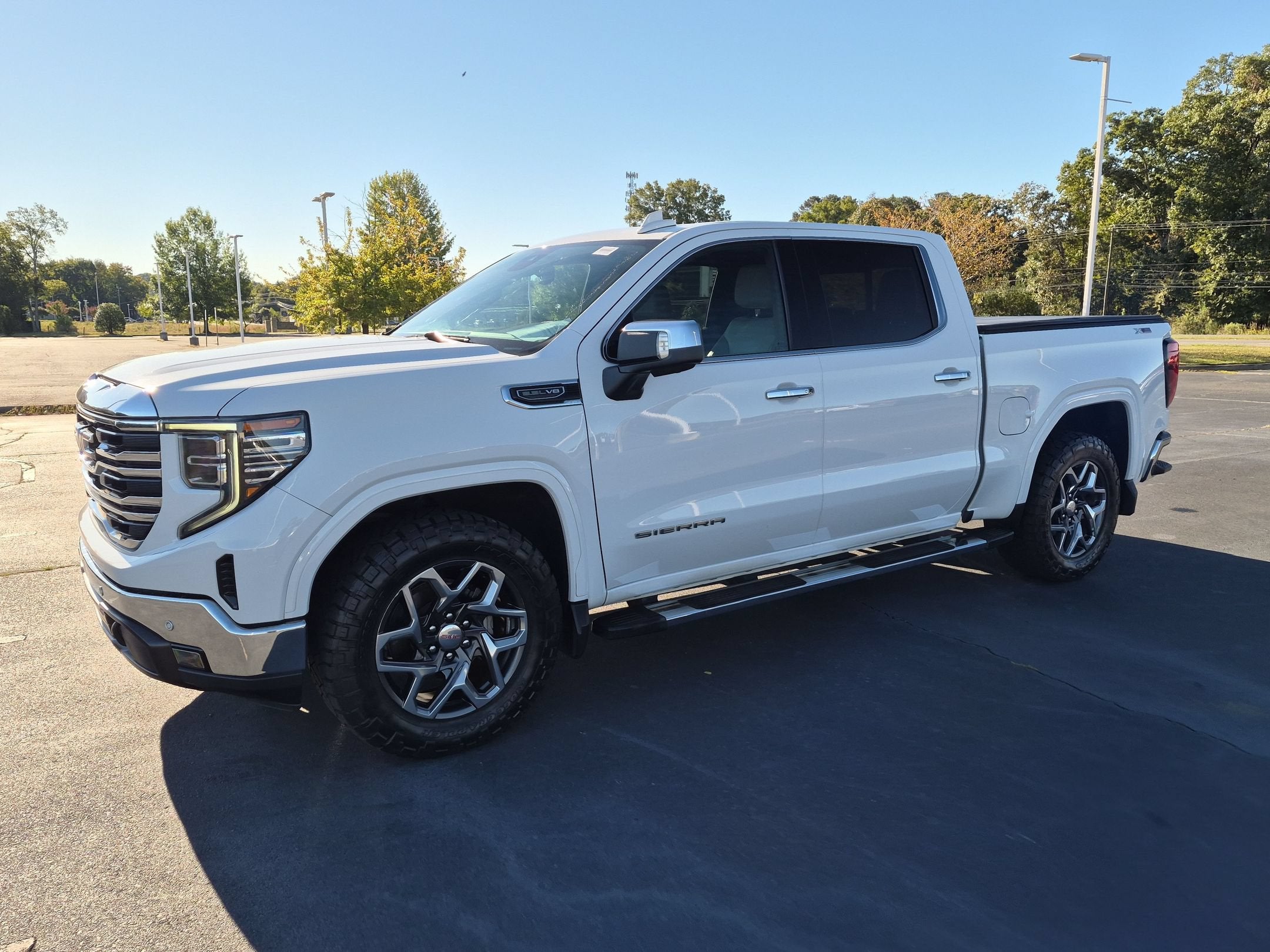2024 GMC Sierra 1500 SLT