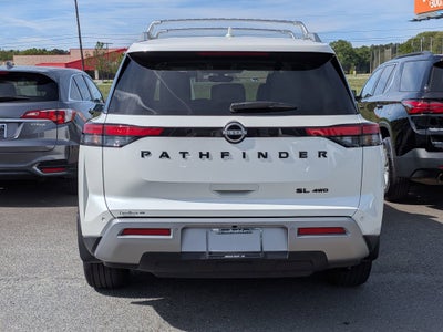 2024 Nissan Pathfinder SL