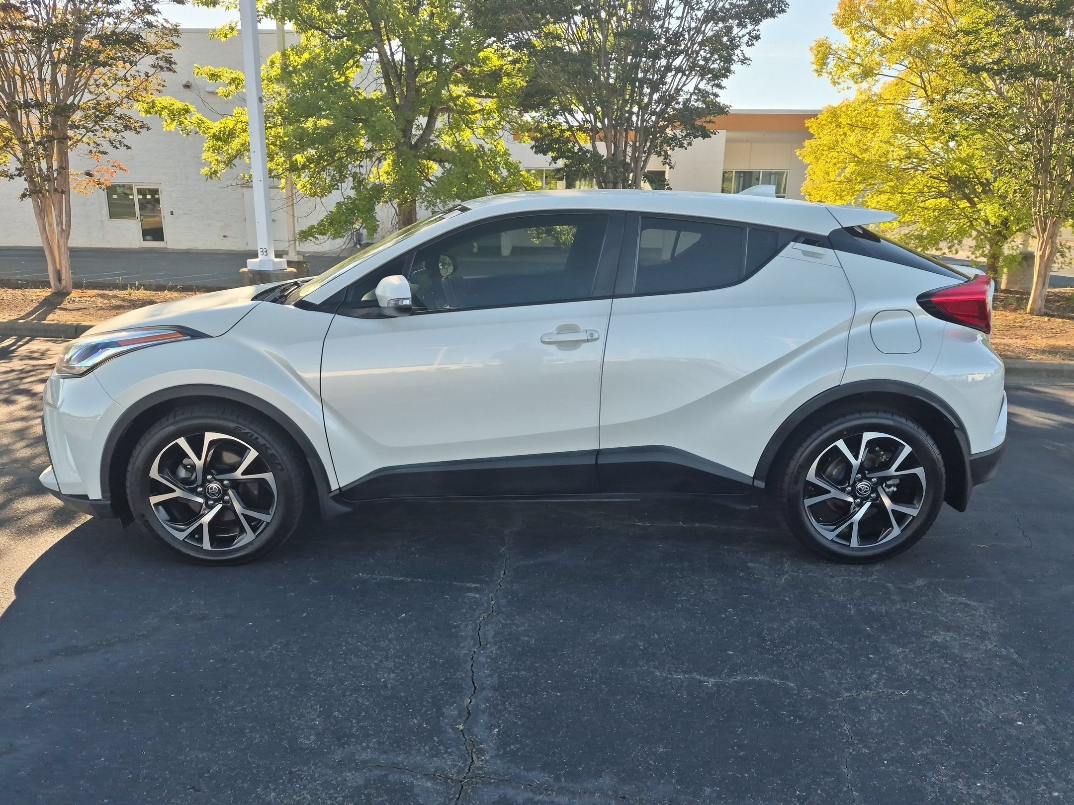 2020 Toyota C-HR XLE