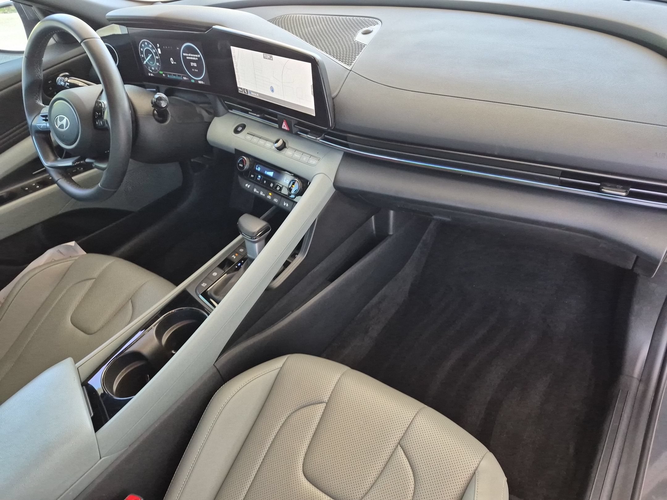 2024 Hyundai Elantra Hybrid Limited
