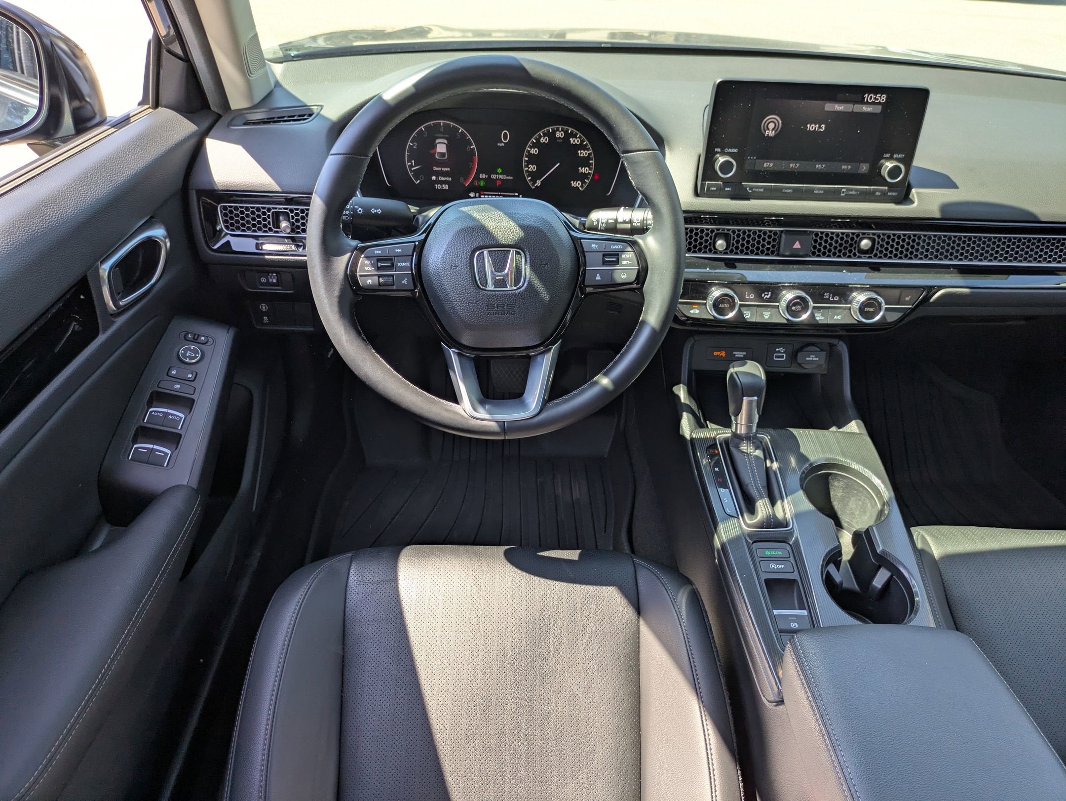 2024 Honda Civic Hatchback EX-L