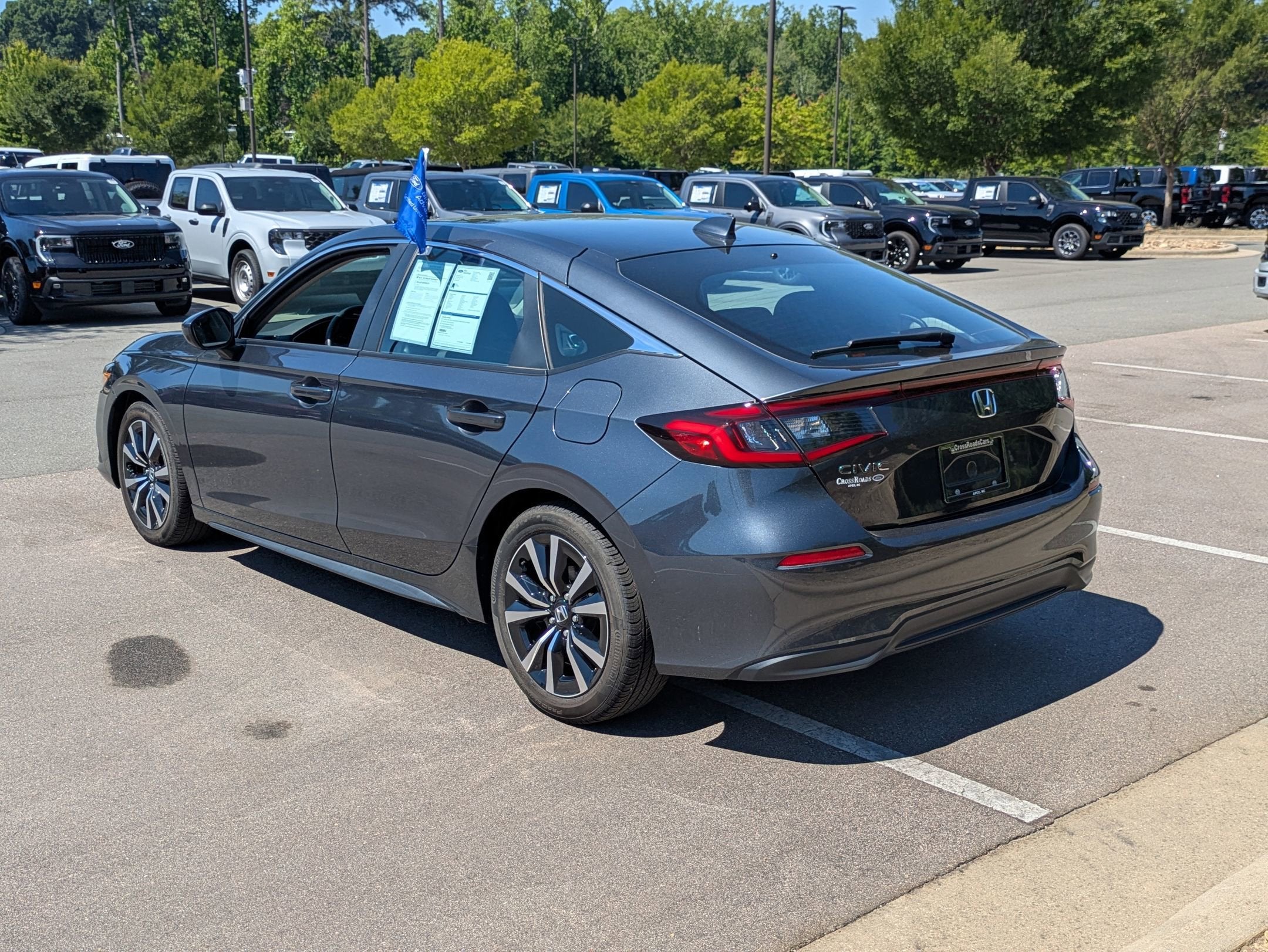 2024 Honda Civic Hatchback EX-L