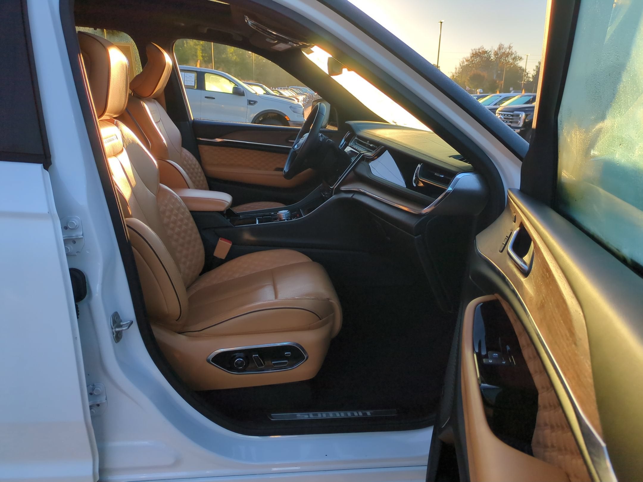 2023 Jeep Grand Cherokee L Summit