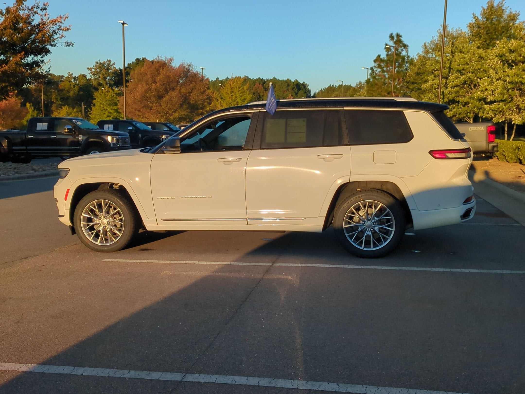 2023 Jeep Grand Cherokee L Summit