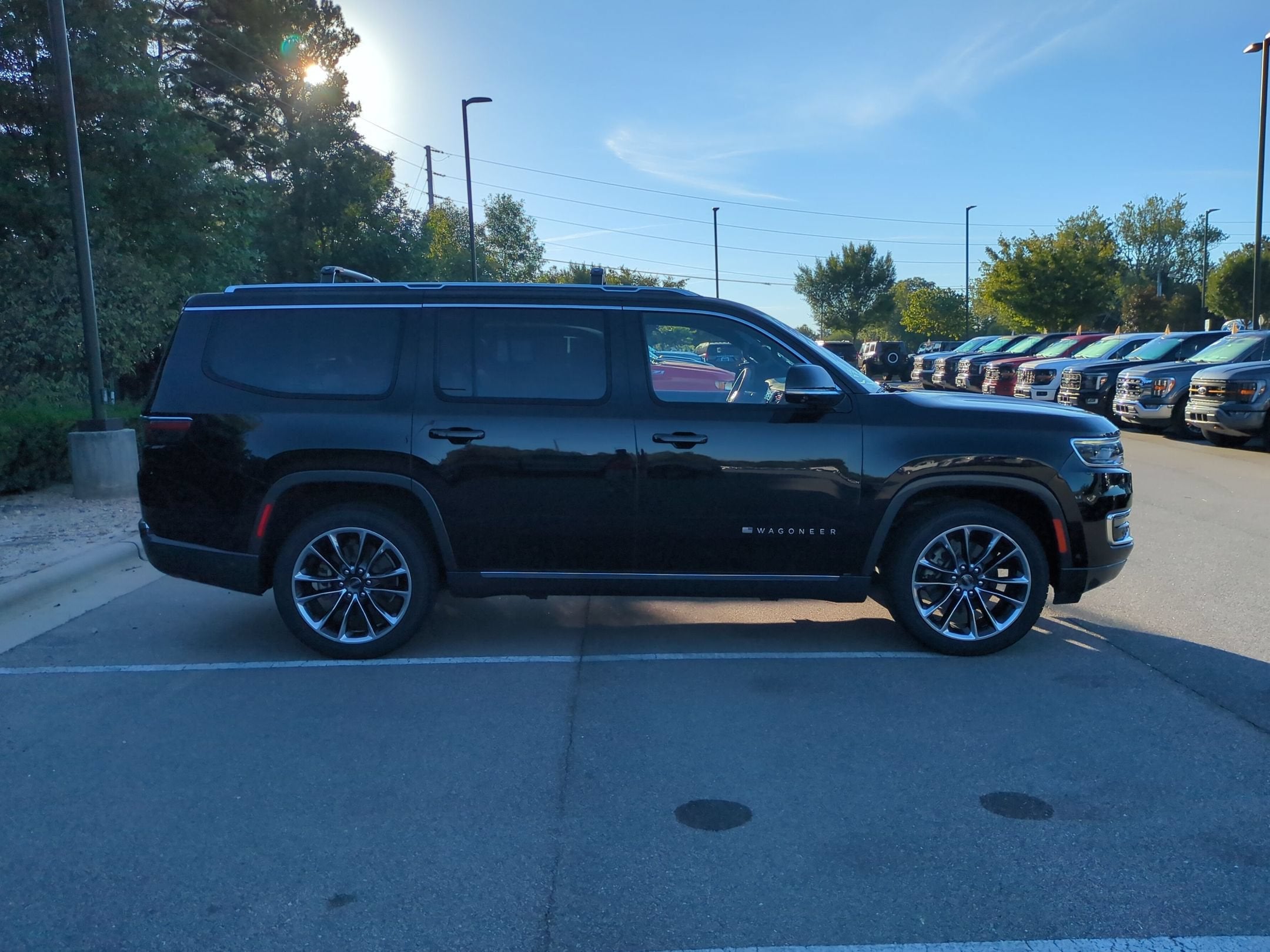 2022 Jeep Wagoneer Series III