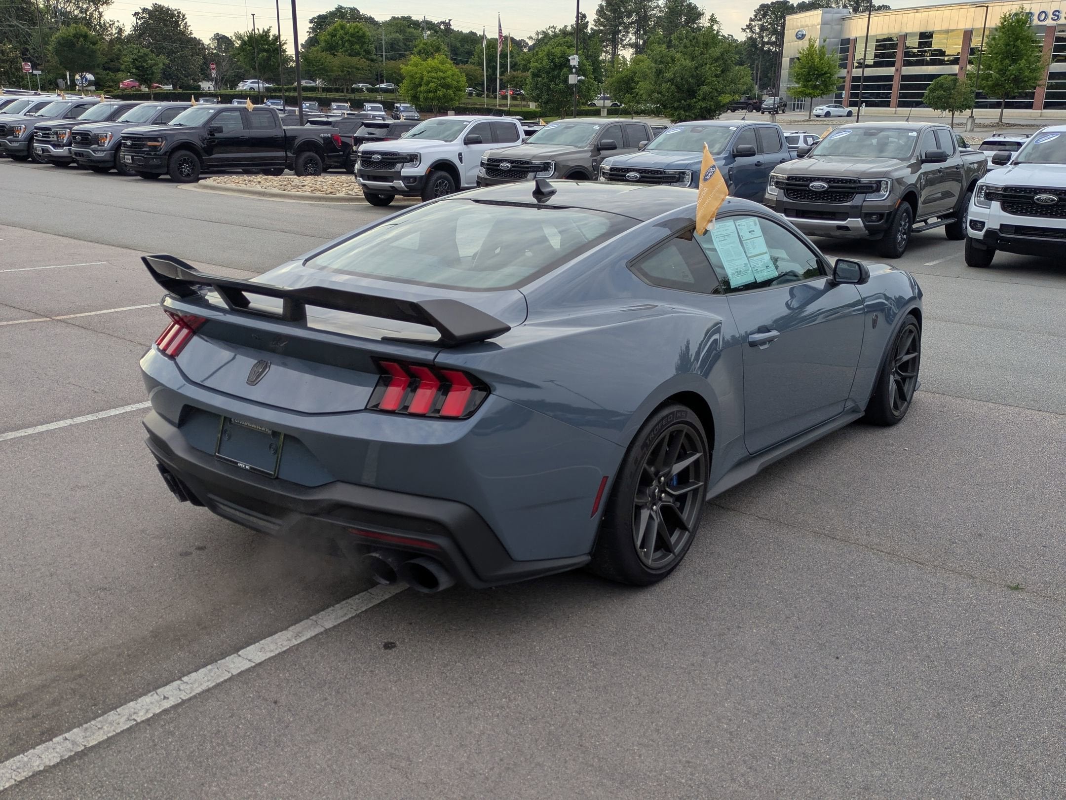 2024 Ford Mustang Dark Horse