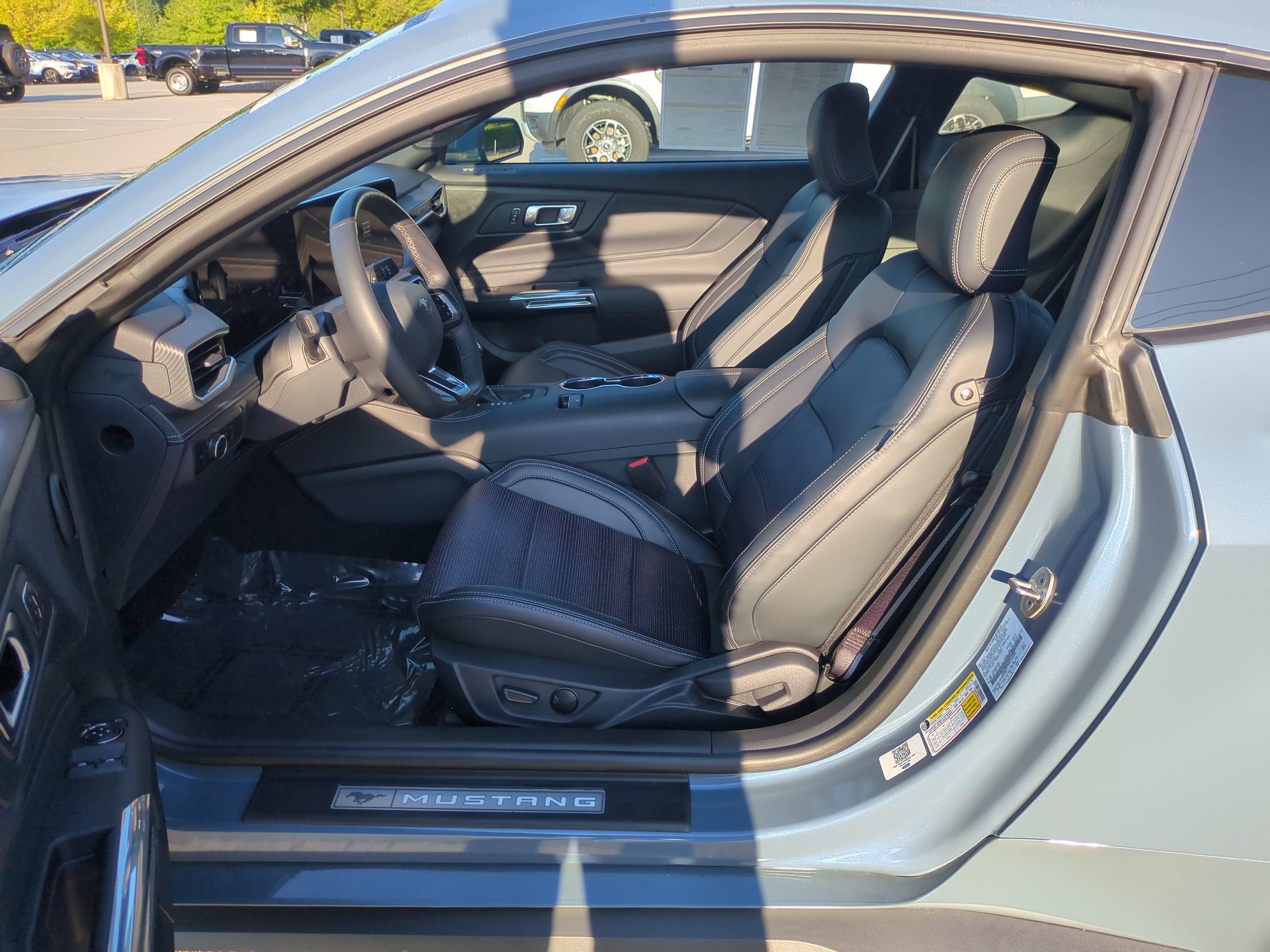 2025 Ford Mustang EcoBoost Premium