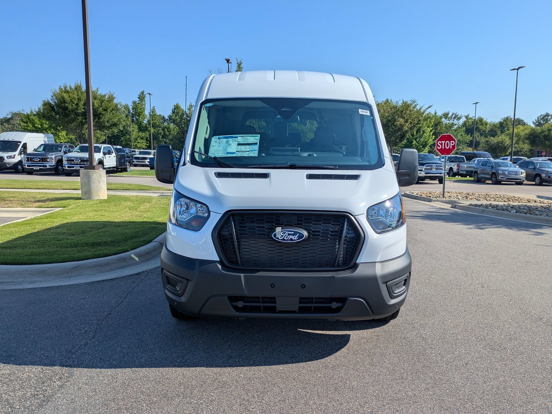 2026 Ford Transit Passenger Wagon XL