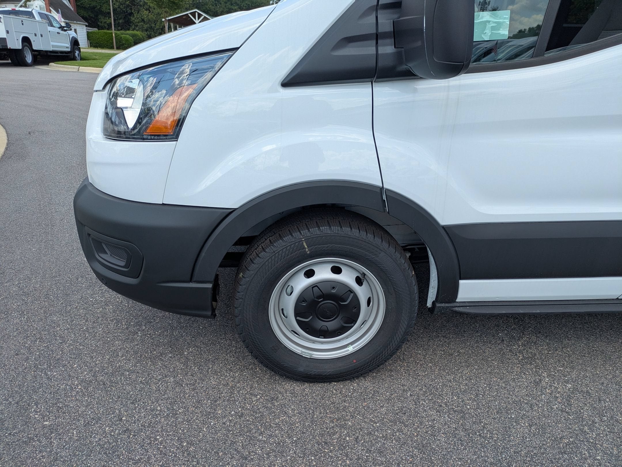 2026 Ford Transit Passenger Wagon XL