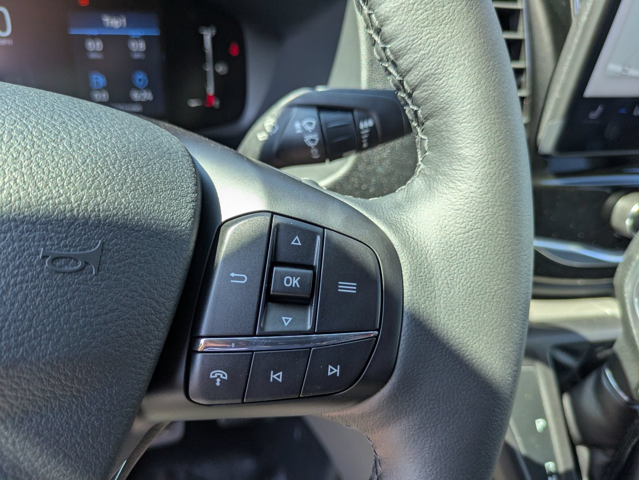 2026 Ford Transit Passenger Wagon XLT