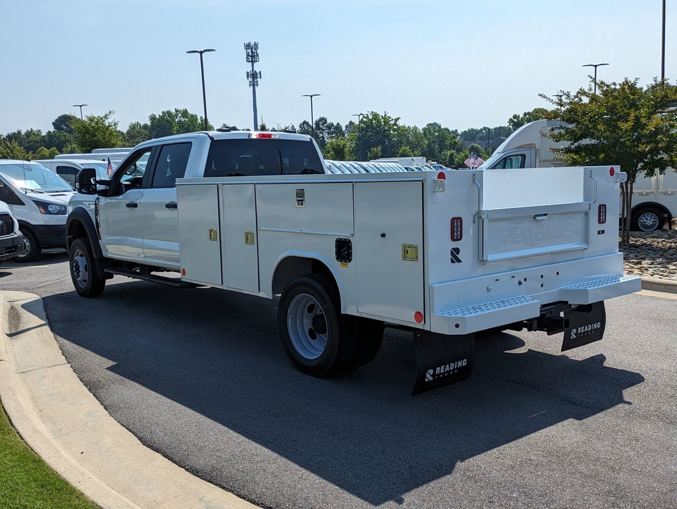 2025 Ford Super Duty F-450 DRW XL