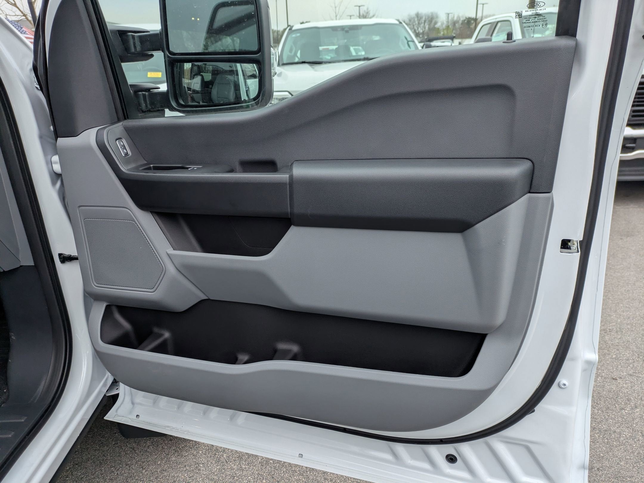 2026 Ford Super Duty F-550 DRW XL