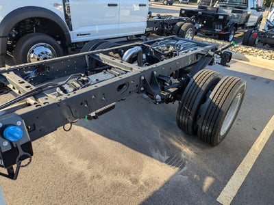 2026 Ford Super Duty F-550 DRW XL
