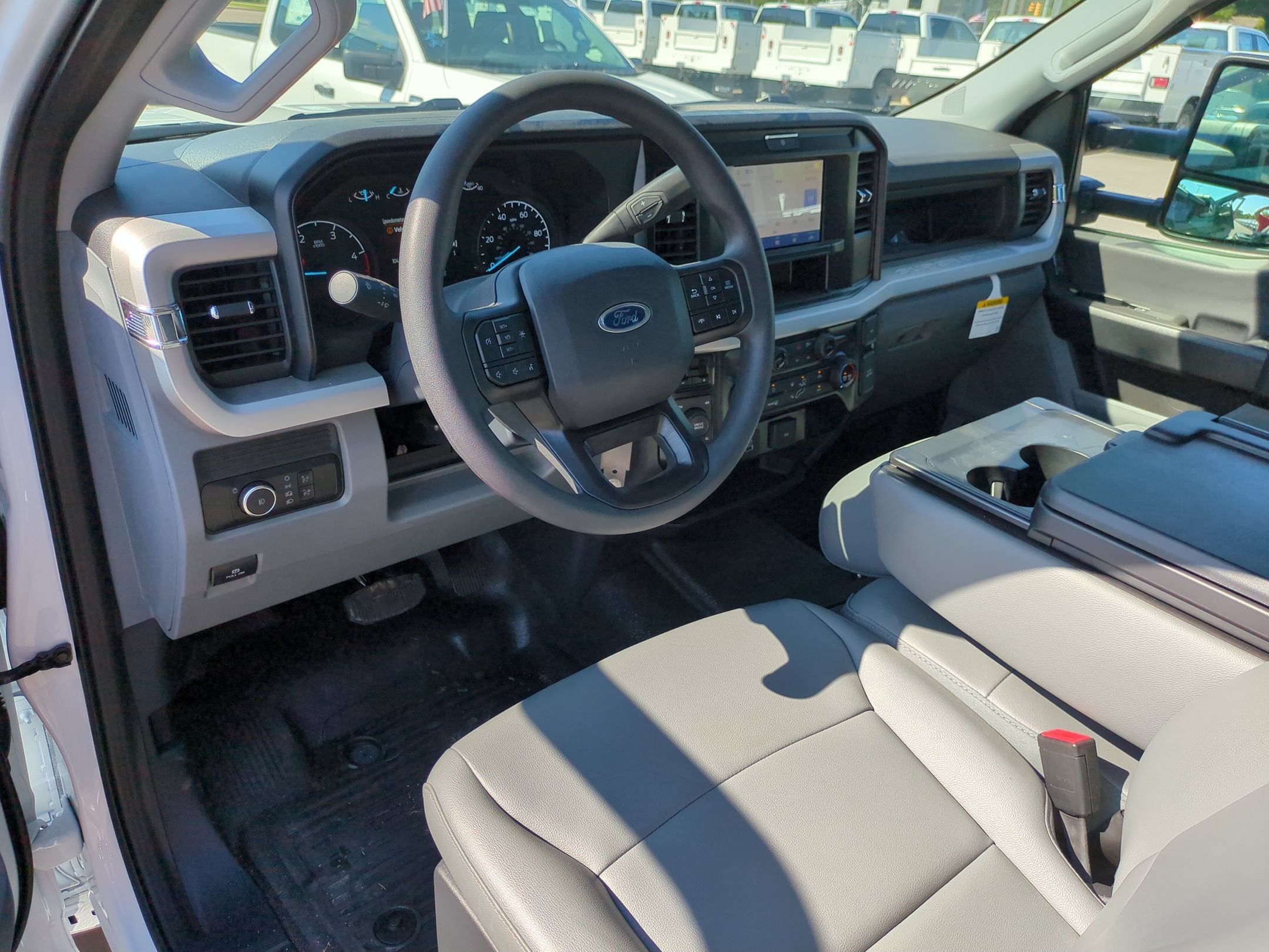 2026 Ford Super Duty F-550 DRW XL