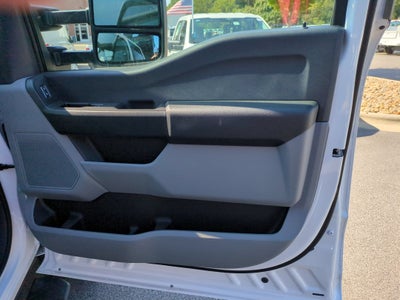 2026 Ford Super Duty F-550 DRW XL
