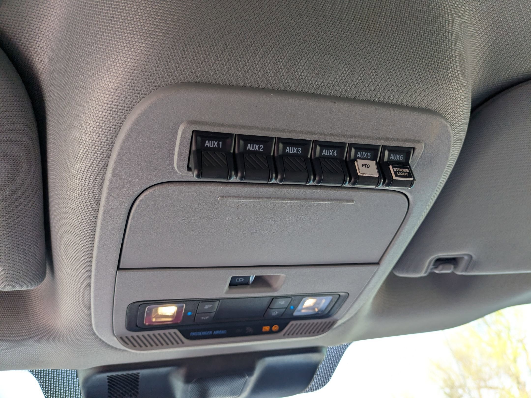 2024 Ford Super Duty F-550 DRW XL